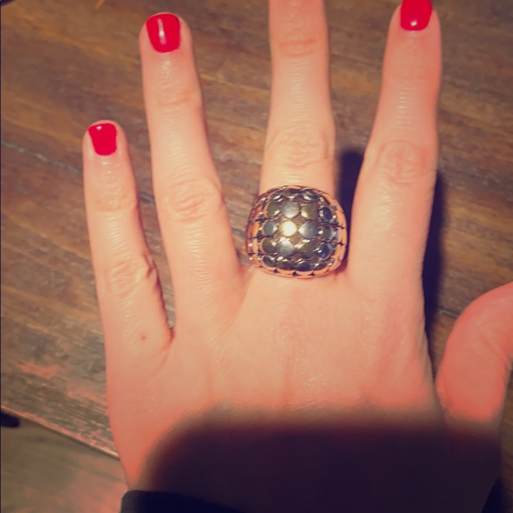Multicolor ring